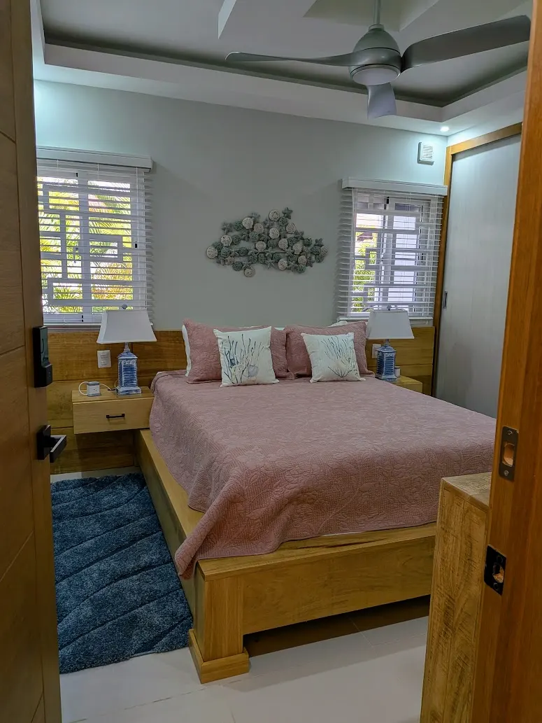 Bedroom 2, with a queen bed